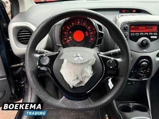 Peugeot 108 1.0 e-VTi Active Airco 5-Deurs picture 21