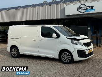 krockskadad bil bedrijf Peugeot Expert 2.0 BlueHDI 122PK Automaat Navigatie Camera PDC 2020/2