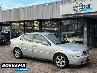 skadebil auto Opel Vectra 2.2 16V Elegance 155PK Aut Cruise PDC Trek. 2004/10