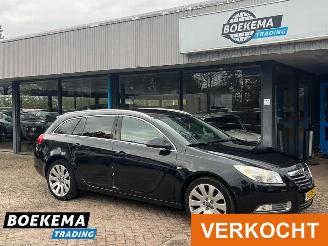 Voiture accidenté Opel Insignia 2.0 T Sport 4x4 250PK Aut Navi Climate Stoelver. 2011/10