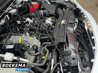 Ford Focus Wagon 1.0 EcoBoost 125PK Hybrid Navi Climate Cruise PDC Trekh. picture 13