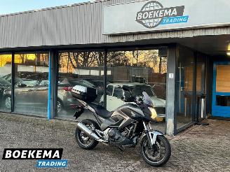 krockskadad bil motor Honda 950 Adventure NC 750 XA ABS All-Road Koffer 2016/2