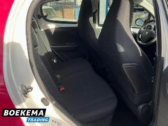 Peugeot 108 1.0 e-VTi Active 5-Drs Navi Airco Camera picture 18