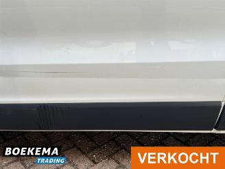 Renault Trafic 2.0 dCi 120PK L2 Navi Airco Cruise PDC picture 8