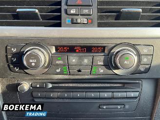 BMW 3-serie 320i High Exe M-Sport Aut Leer Memory Navi Stoelverw. PDC picture 29