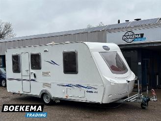 skadebil caravan Caravelair  Osiris 492 Mover Enkele bedden 2005/10