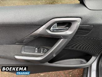 Peugeot 2008 1.2 PureTech Automaat Navigatie Cruise NAP! picture 16