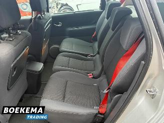 Renault Scenic 2.0 16V Conquest Navigatie Climate Cruise picture 14