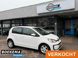 krockskadad bil auto Volkswagen Up! 1.0 Move Up! Airco DAB LMV 5-Deurs 2017/1