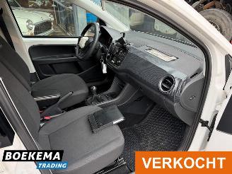Volkswagen Up! 1.0 Move Up! Airco DAB LMV 5-Deurs picture 17