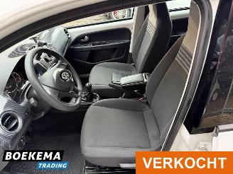 Volkswagen Up! 1.0 Move Up! Airco DAB LMV 5-Deurs picture 13