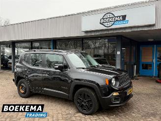 krockskadad bil auto Jeep Renegade 1.4 MultiAir Longitude Stoel-Stuurverwarming Massage Navigatie Clima 2016/8