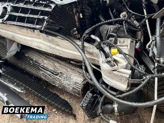 Audi A4 Avant 2.7 TDI V6 S-Line Aut. Climate stoelverw. Cruise Navi PDC picture 13