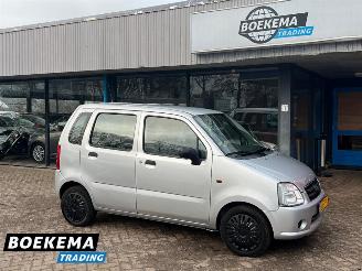 krockskadad bil auto Suzuki Wagon-R+ 1.0 Trend Trekhaak 2006/8
