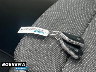 Skoda Octavia Combi 1.0 e-TSI Business Edition Navigatie Cruise Lane-Ass picture 30