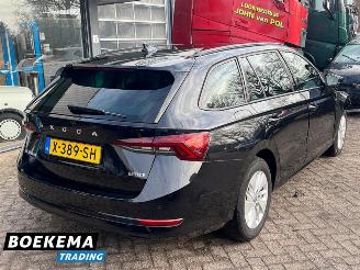 Skoda Octavia Combi 1.0 e-TSI Business Edition Navigatie Cruise Lane-Ass picture 2