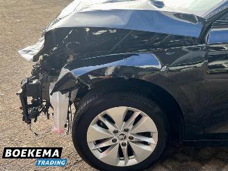 Skoda Octavia Combi 1.0 e-TSI Business Edition Navigatie Cruise Lane-Ass picture 10