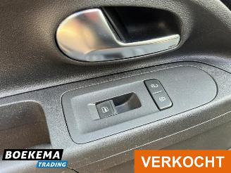 Volkswagen Up! 1.0 Move Up! Navigatie Airco 5-Deurs picture 24