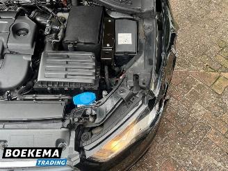 Audi A3 Limousine 1.6 TDI 110PK Pro Line Panorama Navigatie Airco picture 9