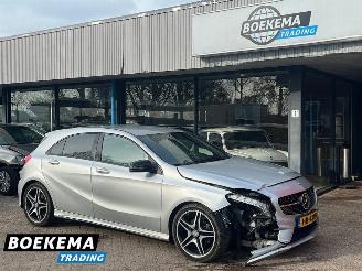 Vaurioauto  passenger cars Mercedes A-klasse 180 Ambition AMG Automaat Navigatie Clima 2015/9