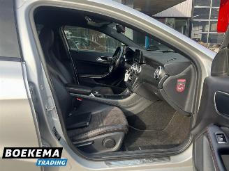 Mercedes A-klasse 180 Ambition AMG Automaat Navigatie Clima picture 20