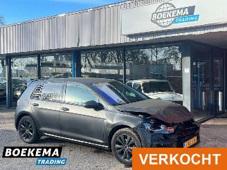 škoda osobní automobily Volkswagen Golf 1.0 TSI R-Line DSG Navigatie Climate Cruise 2018/3
