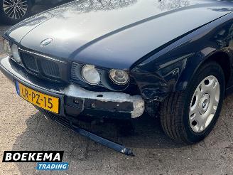 BMW 5-serie 520i Executive 6-Cilinder Airco picture 9