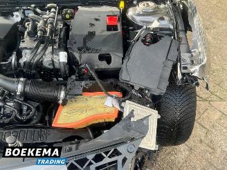 Mercedes A-klasse 250 e AMG Navigatie Camera Stoelverwarming picture 11