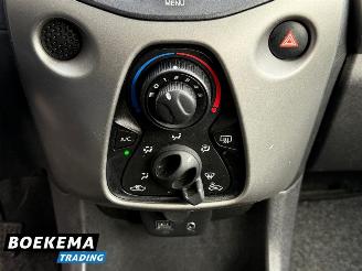 Peugeot 108 1.0 e-VTi Active Airco 5-Deurs picture 21