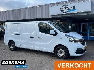 krockskadad bil bedrijf Renault Trafic 2.0 dCi 170 T29 L2 Luxe Automaat Navigatie Camera Climate Cruise 2020/2