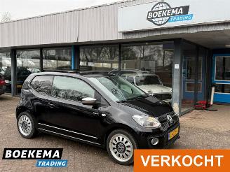 uszkodzony samochody osobowe Volkswagen Up! 1.0 Black Up! Panorama Leer Stoelverwarming PDC Cruise 2013/1