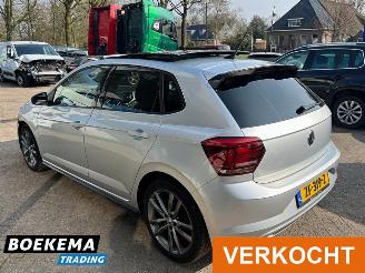 Volkswagen Polo 1.0 TSI R-Line DSG Pano Stoelverw. Digital Camera Keyless picture 3