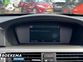 BMW 3-serie 320i High Exe Automaat Panorama Leer Stoelverw. picture 21