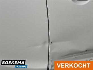 Kia Picanto 1.2 CVVT GT-Line Stoel-Stuurverwarming Camera Navigatie Keyless picture 12