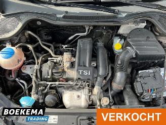 Volkswagen Polo 1.2 TSI Edition Navigatie Airco Stoelverw. Cruise picture 9