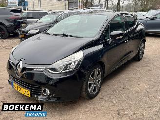 Renault Clio 0.9 TCe ECO Night&Day Navigatie Airco picture 4