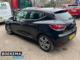 Renault Clio 0.9 TCe ECO Night&Day Navigatie Airco picture 3