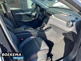 MG ZS EV Long Range Luxury 70 kWh Panorama Leer Camera Navigatie picture 17