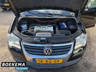 Volkswagen Touran 1.4 TSI 140PK Business Navigatie Cruise Climate picture 6