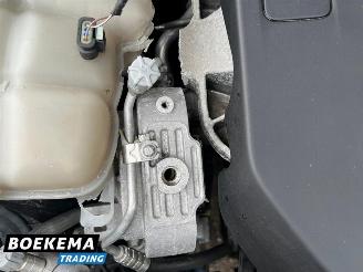 Mercedes Cla-klasse 200 Premium Plus Automaat Navigatie Clima picture 12