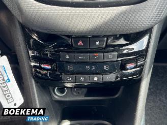 Peugeot 2008 1.6 VTi Allure Navigatie picture 25