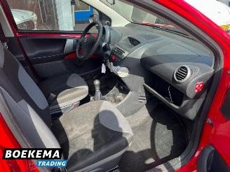 Peugeot 107 1.0 Access Airco 5-Deurs picture 19
