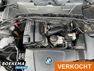 BMW 3-serie 318i High Executive Automaat Navigatie Xenon picture 13