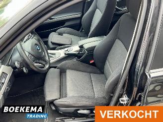 BMW 3-serie 318i High Executive Automaat Navigatie Xenon picture 6