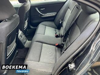 BMW 3-serie 318i High Executive Automaat Navigatie Xenon picture 8