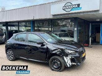 Damaged car Peugeot e-208 EV Active 50 kWh Apple-Car Cruise PDC 2024/4