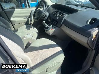 Renault Grand-scenic 1.6-16V 7-Persoons Climate Cruise picture 18