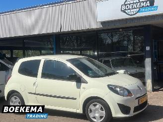 Voiture accidenté Renault Twingo 1.5 dCi Collection Airco Cruise 2011/7