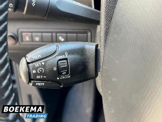 Peugeot 308 SW 2.0 BlueHDI Allure Automaat Navigatie Panorama picture 30