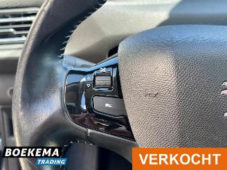 Peugeot 308 SW 2.0 BlueHDI Allure Automaat Navigatie Panorama picture 29